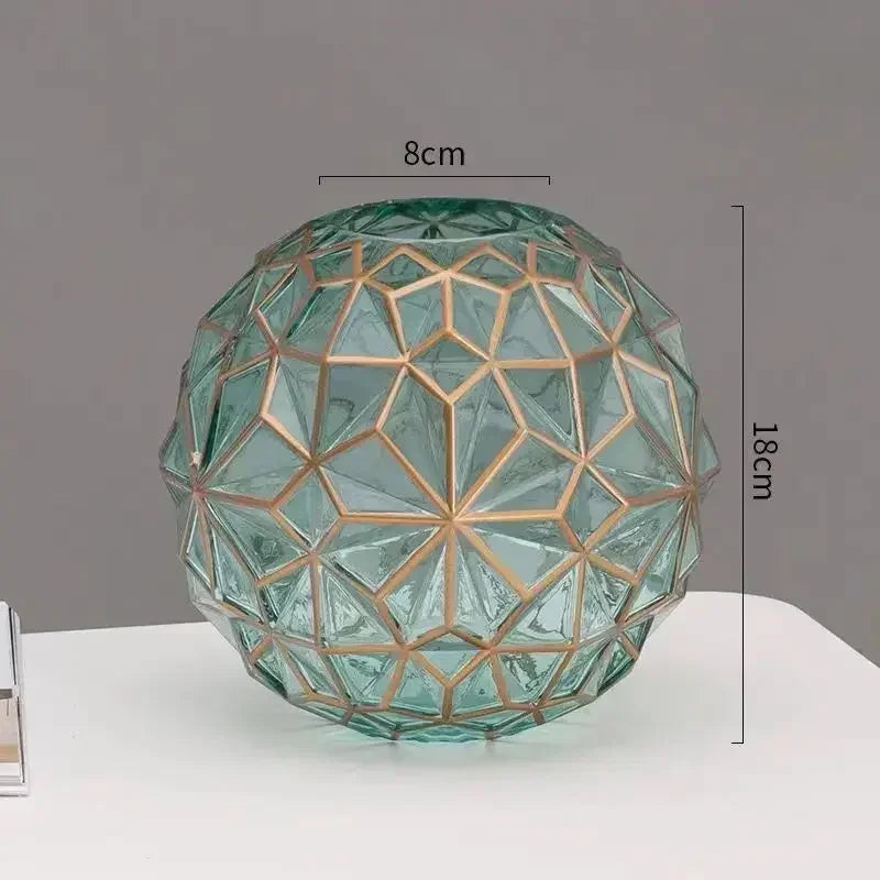 Vase en cristal moderne