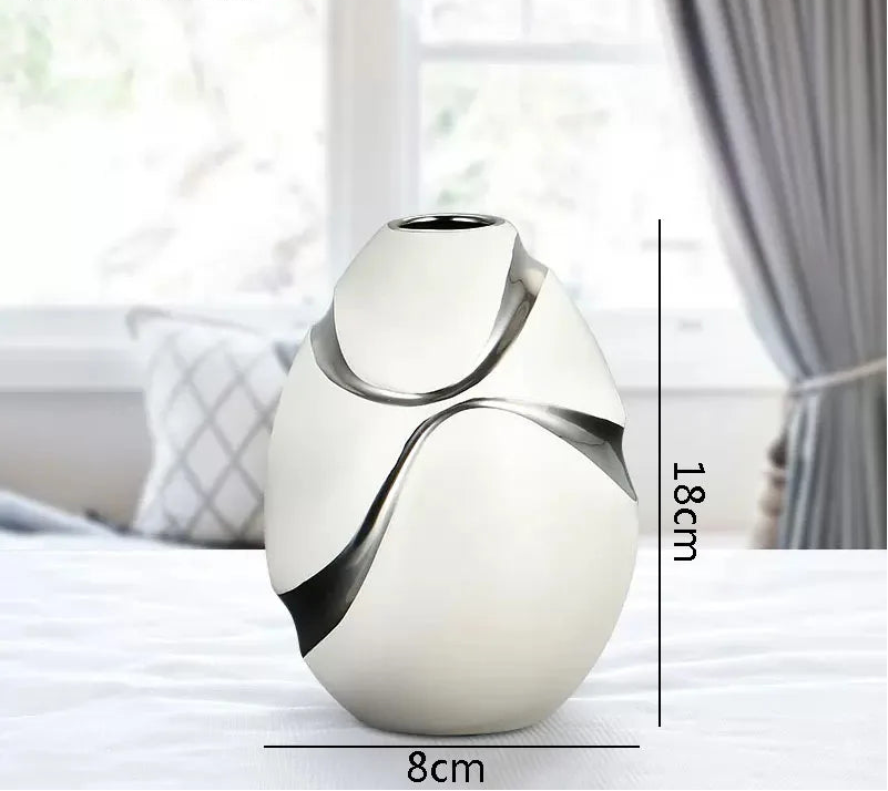 Vase moderne blanc