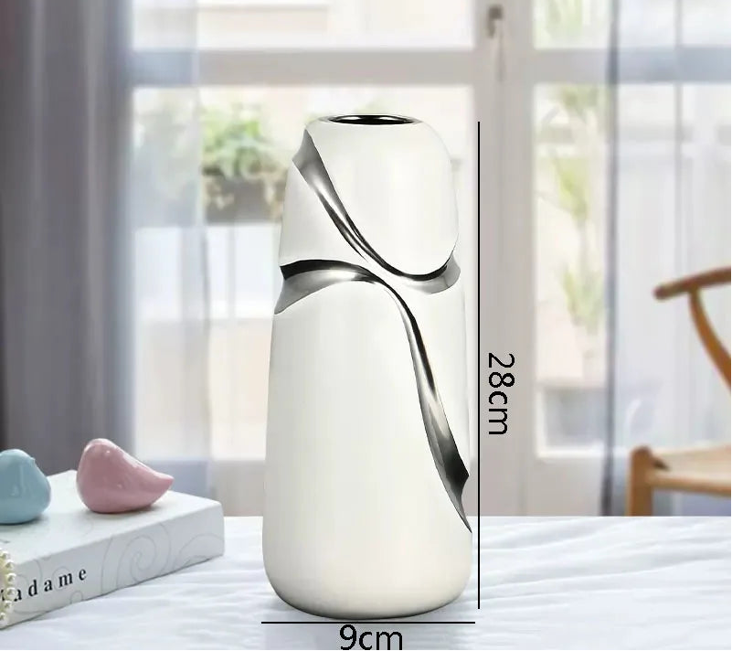 Vase moderne blanc