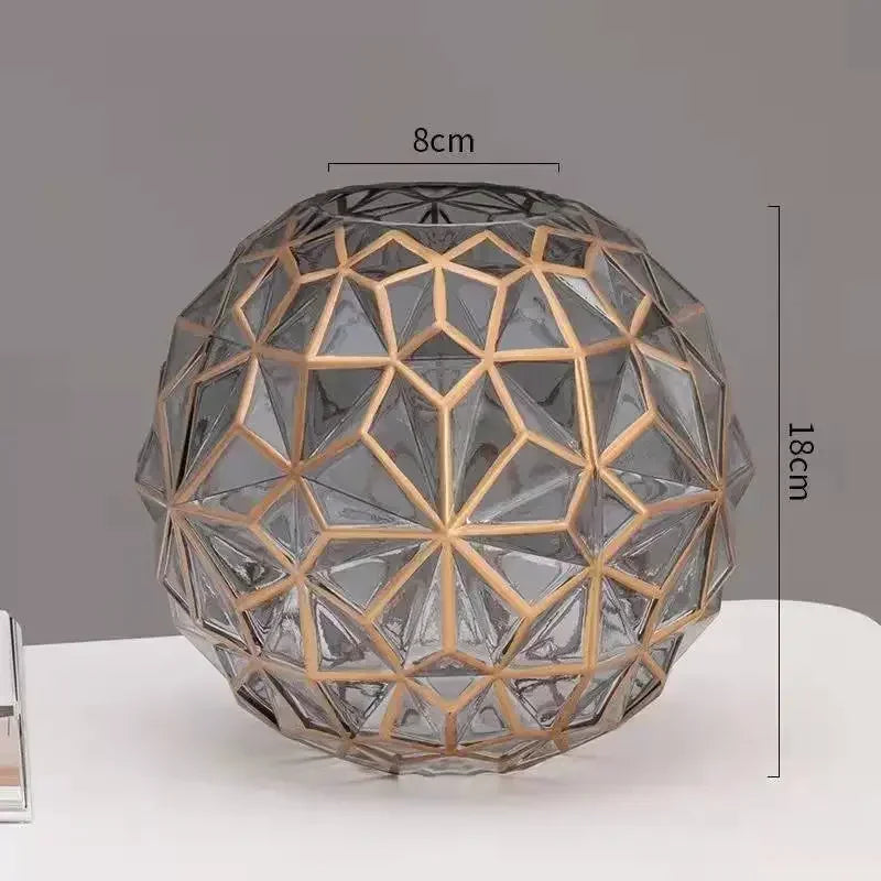 Vase en cristal moderne
