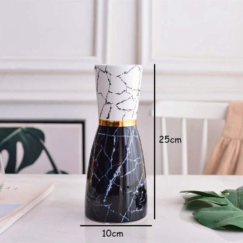 Vase Marbré et Or