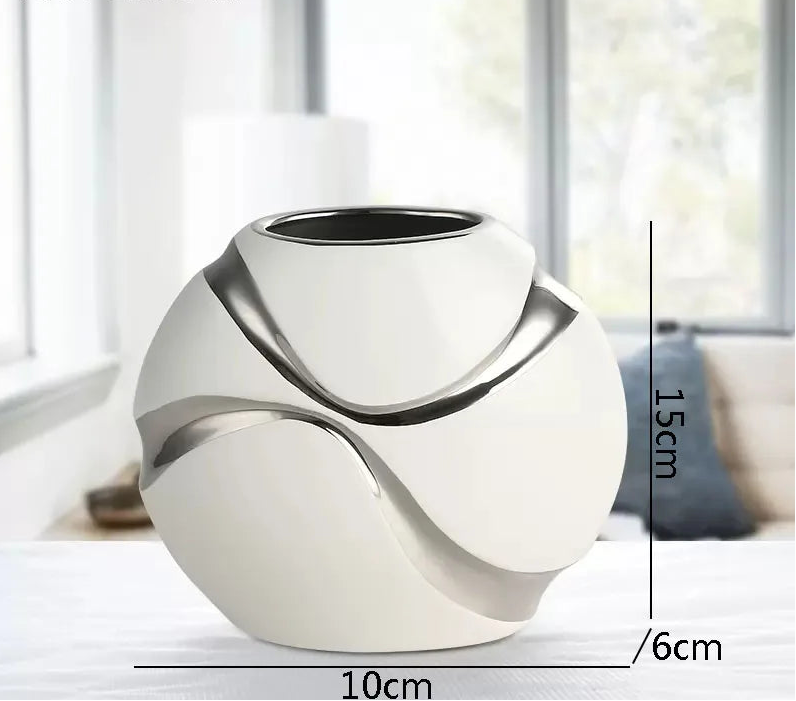 Vase moderne blanc