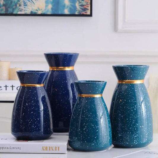 Vase bleu marine