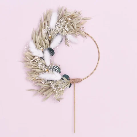 Couronne de fleurs séchées pour gâteau, avoine et eucalyptus
