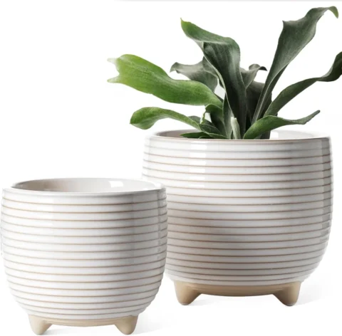 Lot de 2 pots de fleurs sur pieds, céramique blanche