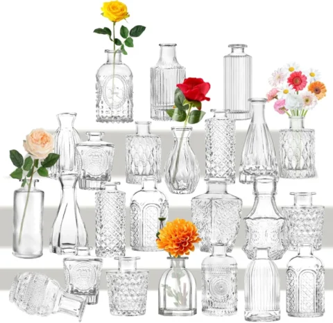 Lot de 24 petits vases vintage en verre cristal