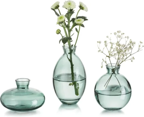 Lot de 3 vases à bourgeons en verre vert vintage