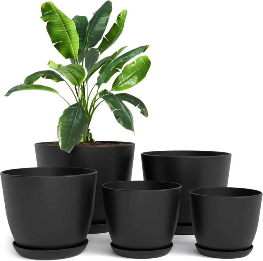 Lot de 5 pots de fleurs en plastique noir avec soucoupes