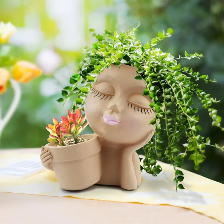 Pot visage fille en résine beige, deux ouvertures