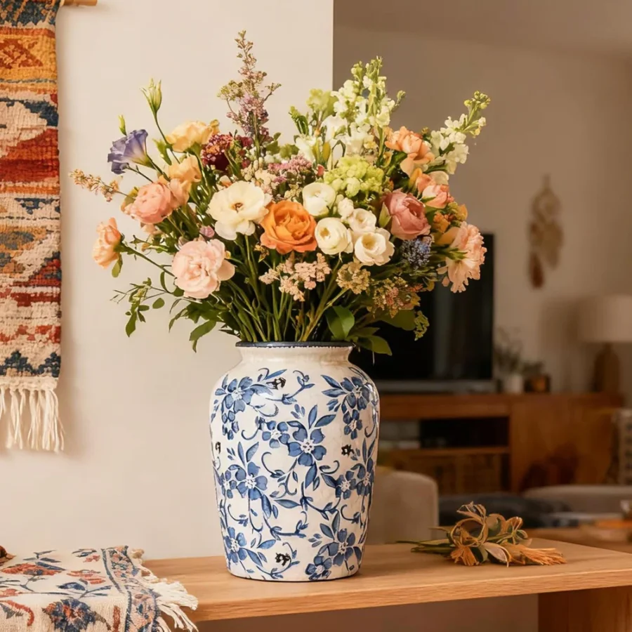 Vase bouteille vintage bleu et blanc, 20 cm