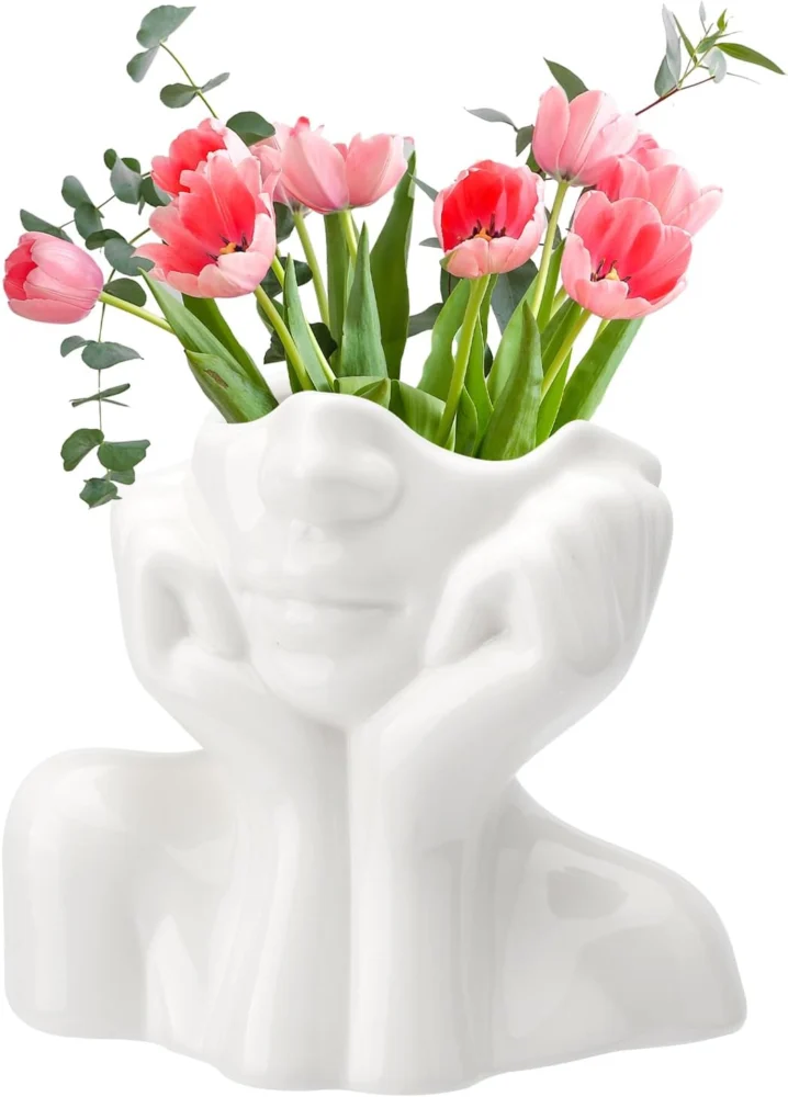 Vase visage en céramique blanche, mains jointes, 14 cm